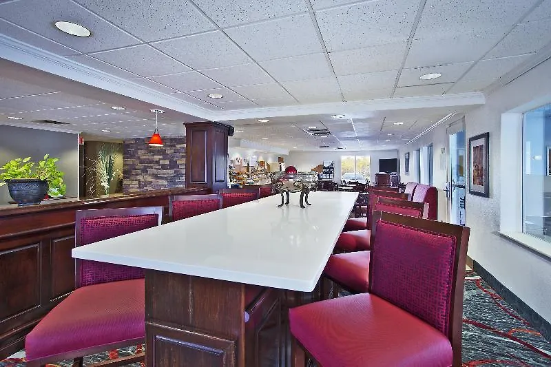 Holiday Inn Express Hotel & Suites Columbus Southeast Groveport By Ihg