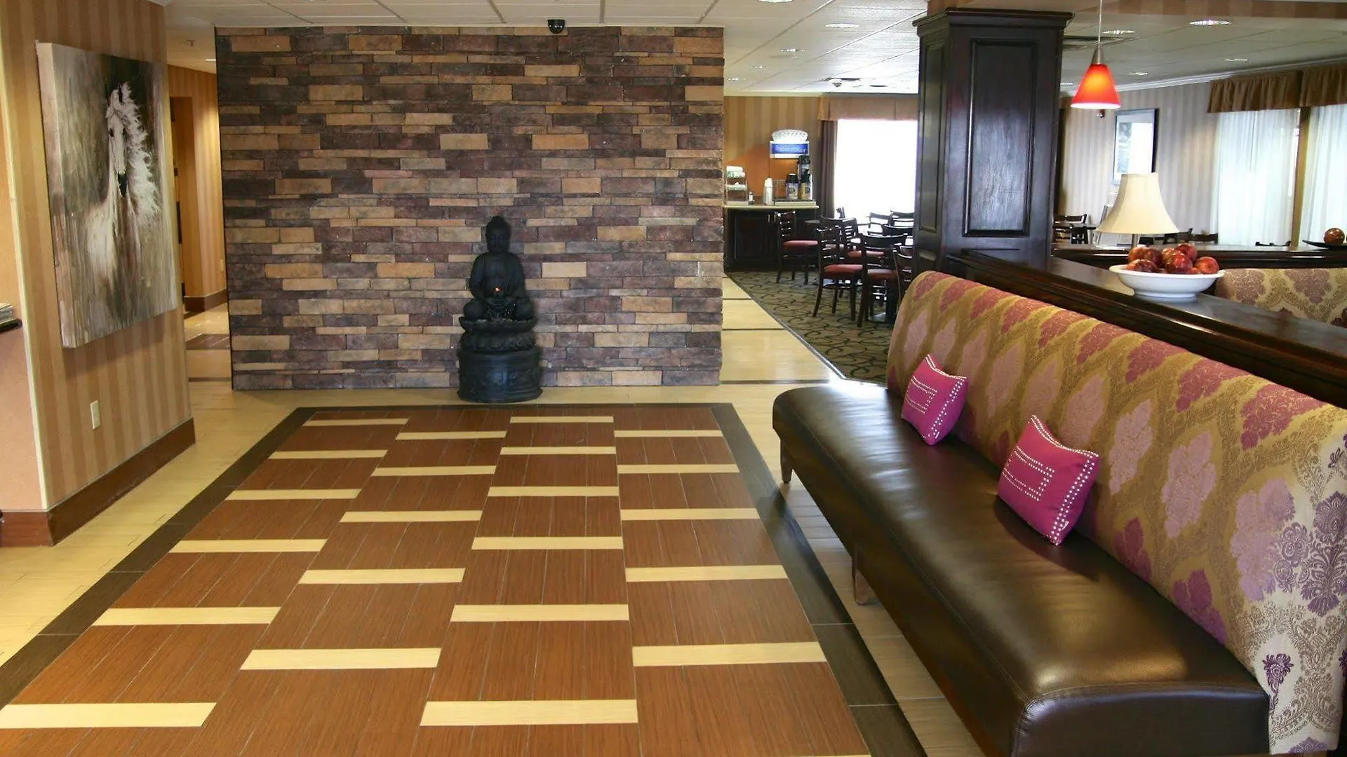 Holiday Inn Express Hotel & Suites Columbus Southeast Groveport By Ihg 2*,  United States