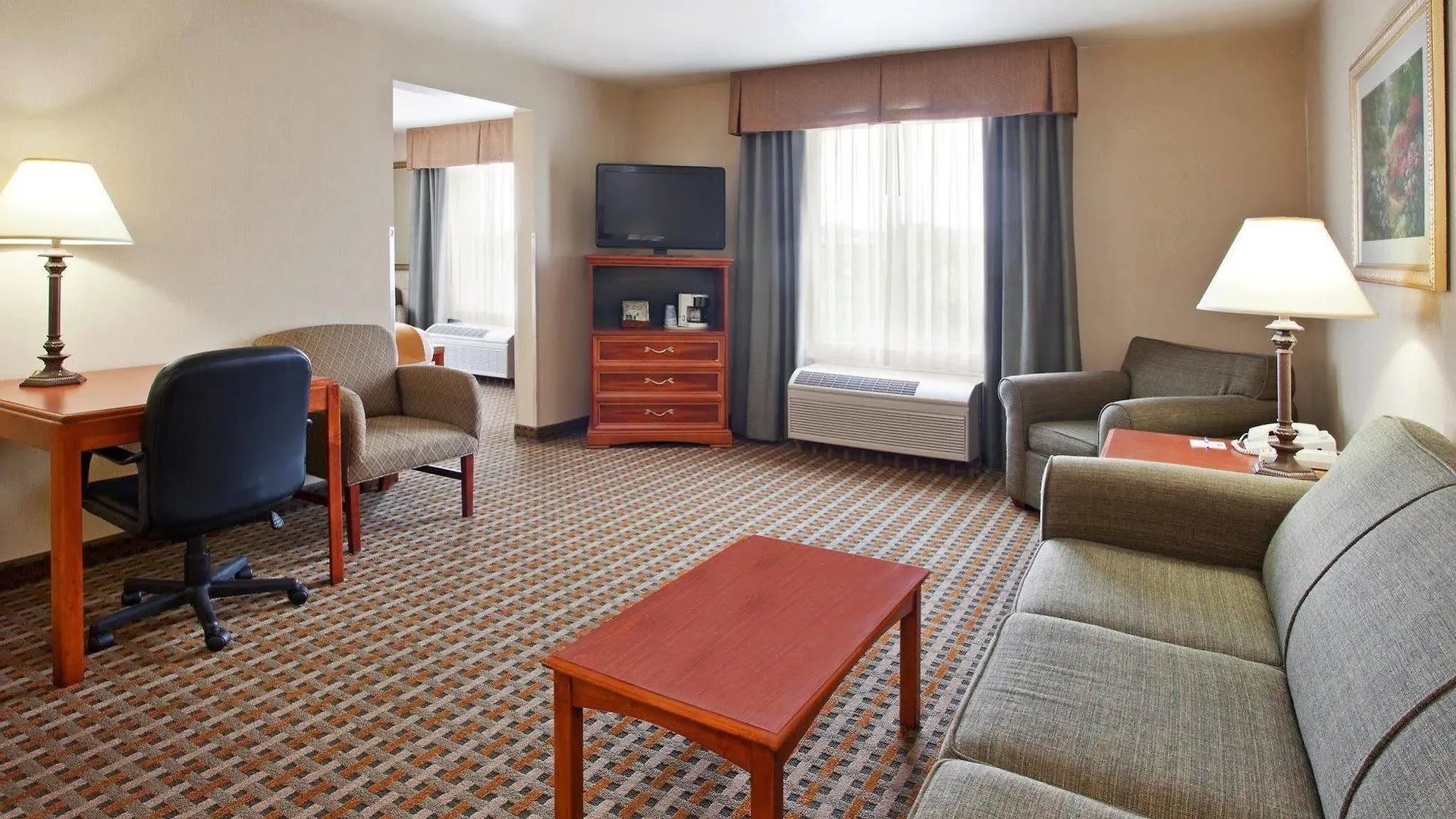 Holiday Inn Express Hotel & Suites Columbus Southeast Groveport By Ihg